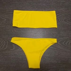 High-waisted Yellow Bikini Set